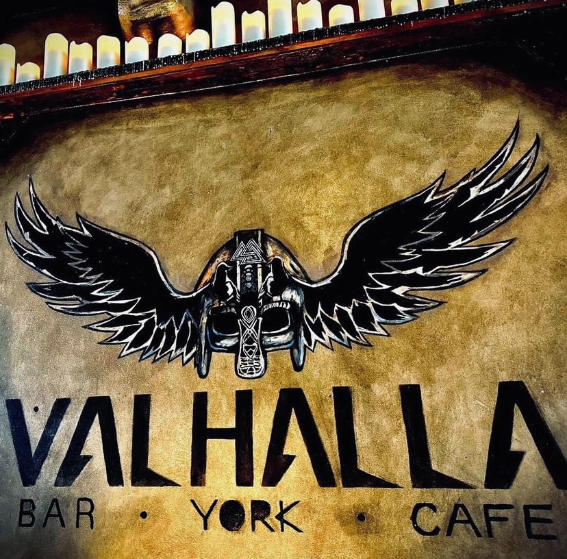 Are you a fan of cider? 🍎🍏 From Somerset to Scotland we take our cider seriously. You’ll pretty much always find 2 cellar cold real ciders on the bar plus an assortment of bottles & cans. You’ll be hard pressed (get it?) to find a better choice in York! Until Valhalla 🤘🖤