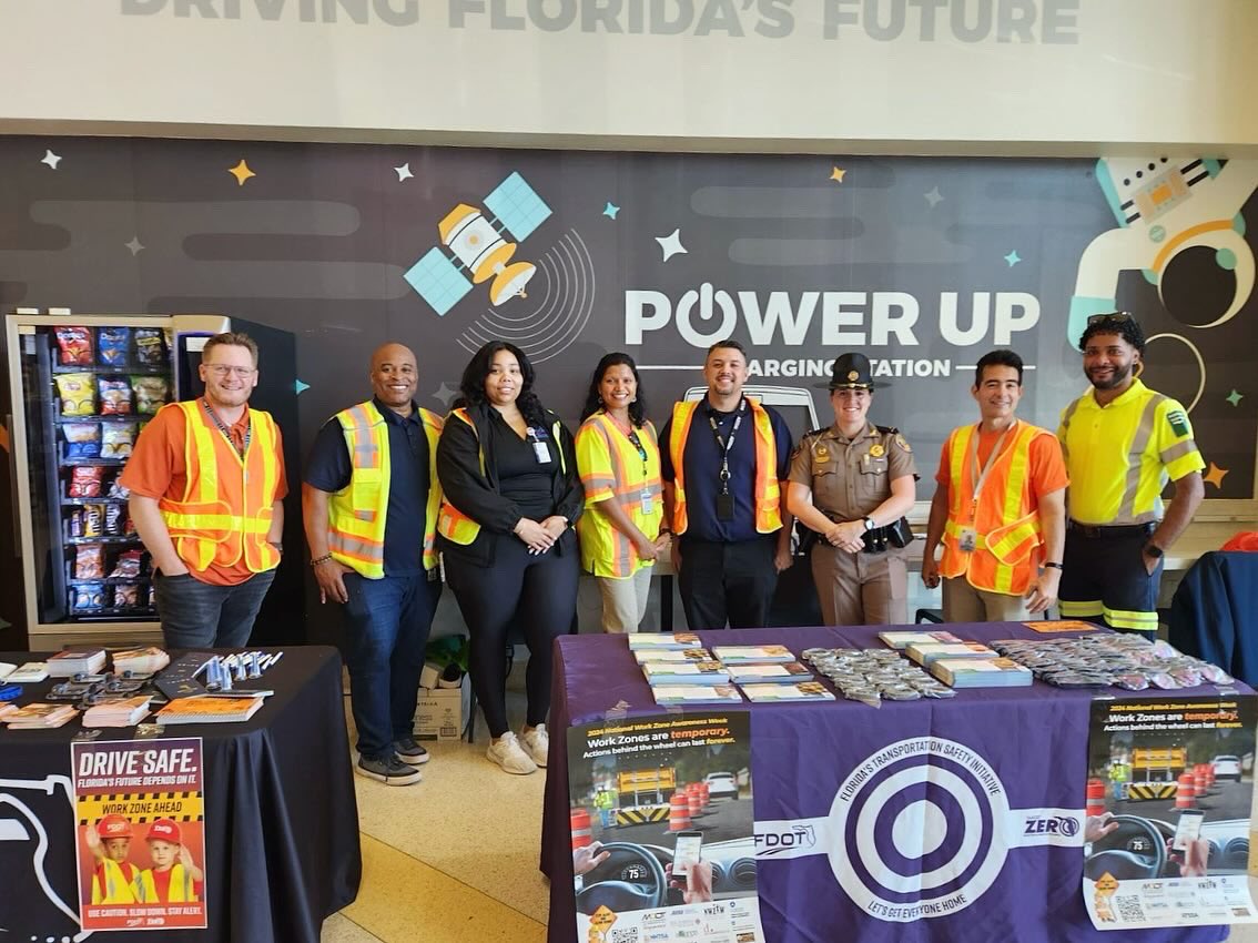 🚧 Join us today at the FL Turnpike Turkey Lake Service Plaza from 10AM-12PM as FDOT, the Turnpike, and FHP share vital safety information about #NationalWorkZoneAwarenessWeek. Let’s unite to protect our road workers who tirelessly build the roads we rely on. Caution saves lives!