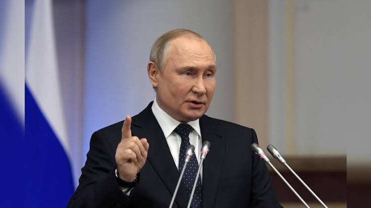 Putin in a clear message to the US & Israel:

“Avoid attacking Iran.”