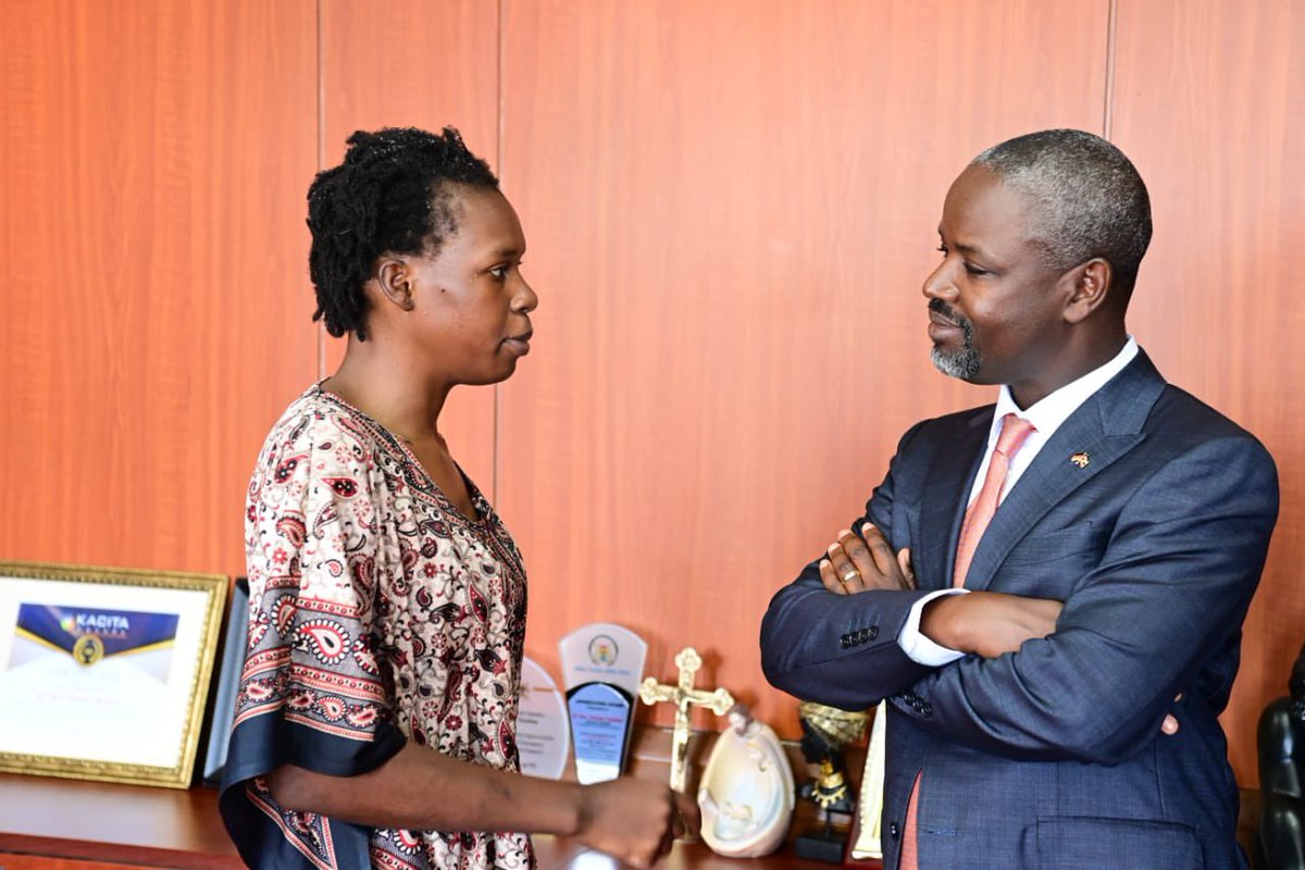 Thomas_Tayebwa's tweet photo. This afternoon, I met with Esther Lubunde, accompanied by her father, sister, and lawyers, the lady who was misled to believe that I was involved in her ongoing land disputes, as shown in a viral video. She graciously apologized after realizing that I have no connection to the Tayebwa in whose name the land under contention is registered. While I have accepted her apology, I kindly request the public to refrain from spreading unfounded and malicious messages about individuals they do not know. While my reputation has been irreparably damaged, at least Esther can now find peace knowing that I had no involvement in her situation. I would like to express gratitude to friends who helped me obtain her contact following my passionate plea yesterday.