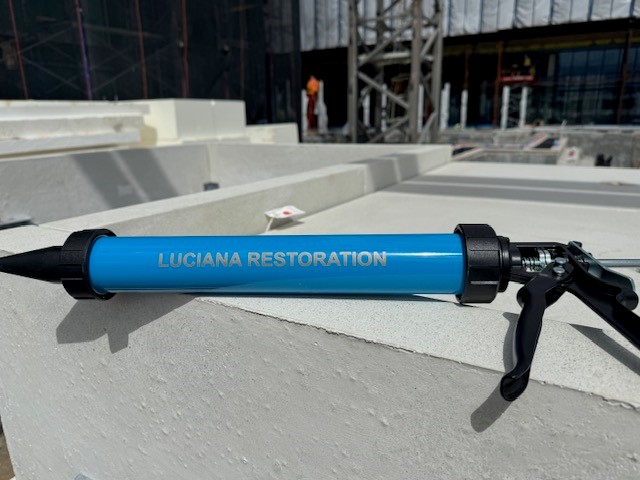 AlbionEngCo's tweet photo. @lucianarestoration Stepping up their game with an Albion custom engraved barrel. Want one for yourself? Click the link in bio for more info.
#shoutoutwednesday #wednesdaymotivation #repost #caulkingprofessionals #professional #toolsofthetrade #WeDispenseThat #albioneng https://t.co/TvLe809dlQ