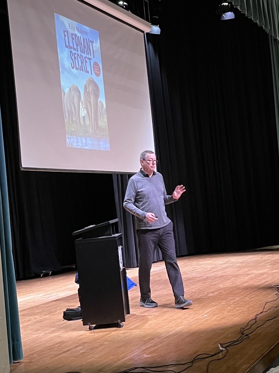 Ms_Siok's tweet photo. Our English students ⁦@StPatricksOCSB⁩ were honoured to have renowned Canadian author ⁦@EricRWalters⁩ sharing with us today. We loved hearing about your books and writing process 📚. Congrats on another #GovernorGeneralAward. https://t.co/QrayBAWf9d