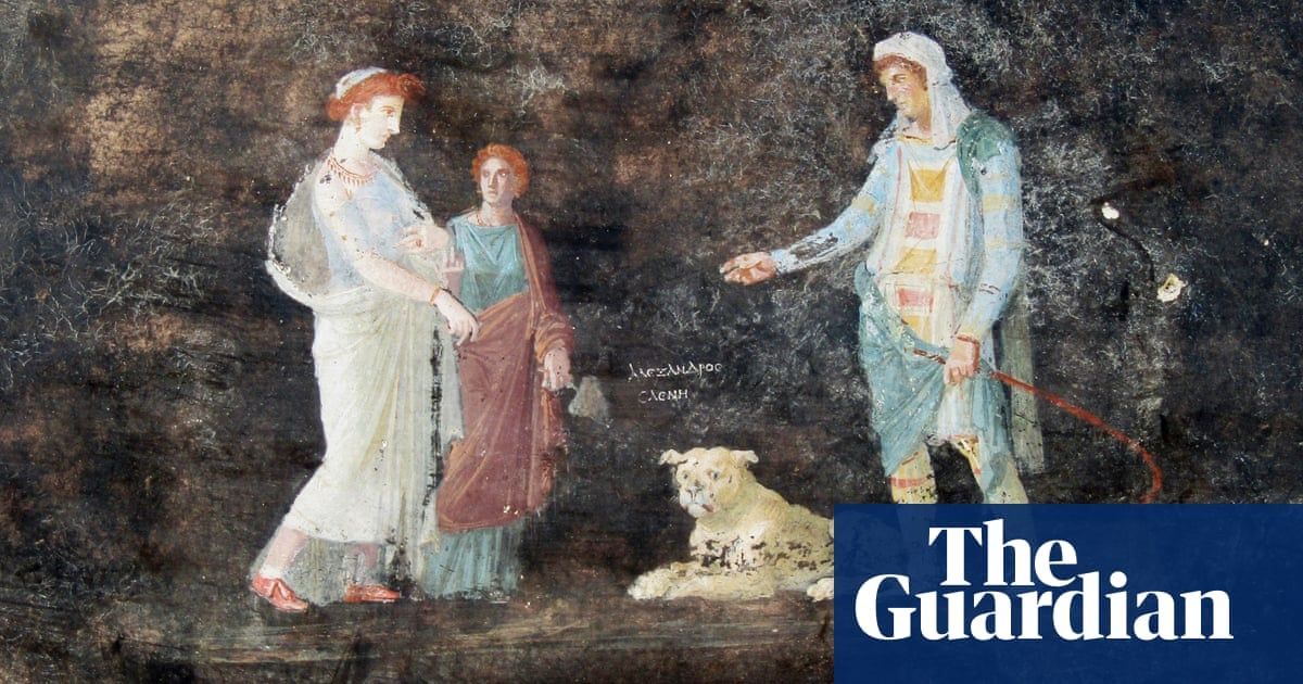 Banquet room with preserved frescoes unearthed among Pompeii ruins | Italy | The Guardian buff.ly/49zpZ87