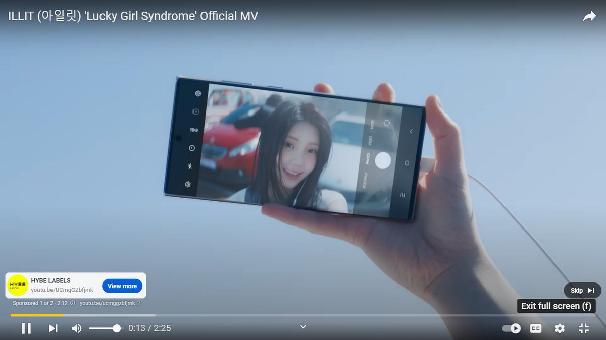 dramakecom's tweet photo. Mantep banget baru debut sudah jadi bintang iklan! https://t.co/XWTgWDqGnl