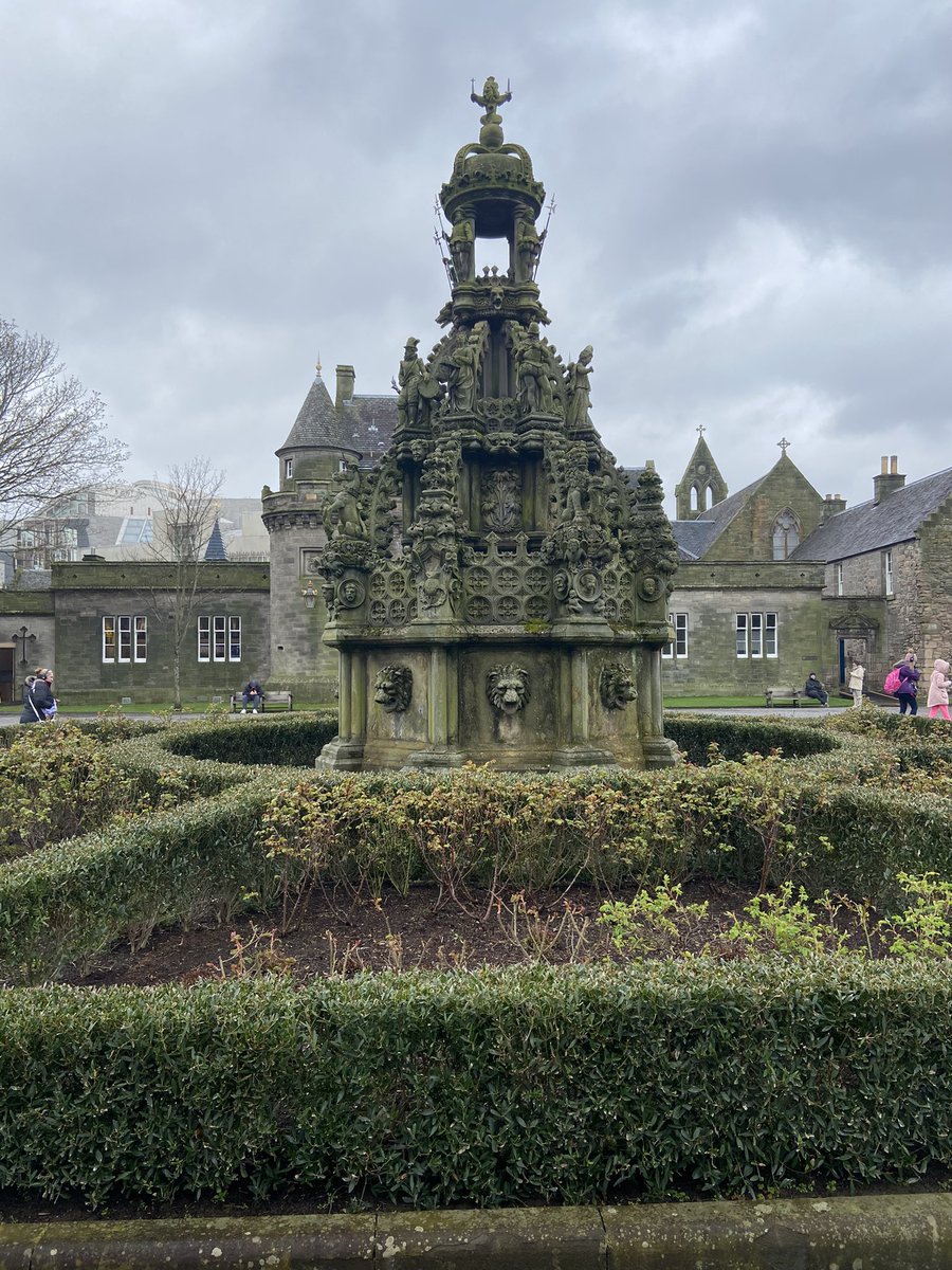 Some pictures from my recent trip to Scotland.

These are of the Palace of Holyroodhouse (no pictures are allowed inside as it’s still a royal residence).
#militaryhistory #history #Scotland #PalaceofHolyroodhouse