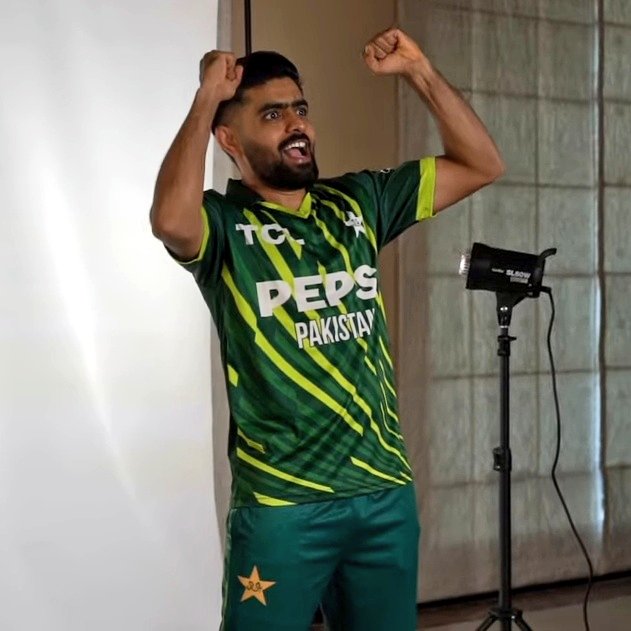 King 👑Babar Azam 🤩💥💥 Bas atna Sa Dream he is Series me ✅ 350 Runs ✅ 1 Hundred 3 FIFTY 💥 4 Matches won As Captain ❤️ @babarazam258 please 🥺❤️ #BabarAzam𓃵 #PakistanCricket #PAKvsNZ