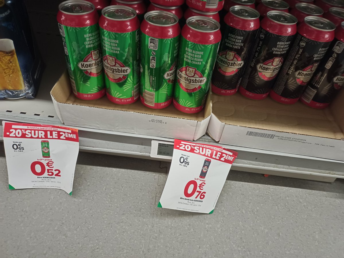 0,76€ la canette de bière à 7 degrés chez @CarrefourFrance Là où partout les prix augmentent, ça coûte de moins en moins cher de se défoncer. Bonne conduite la grande distribution ? @MILDECAgouv @CaVautrin ça va ? Vous cueillez du muguet ?