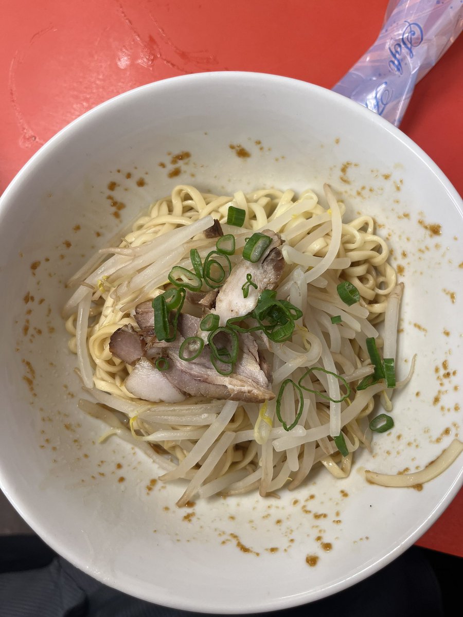 ohyeahponpon's tweet photo. 飲食業に関わる全ての方々へ
多大なるリスペクトと抱えきれないほどの愛をここから送ります。

らびゅ😘😘😘😘😘 https://t.co/By1cGKocZV