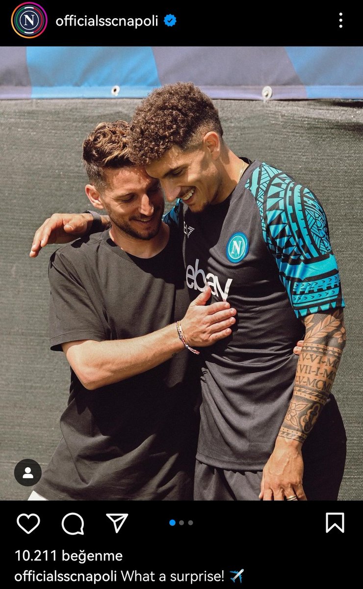 Napoli'den Dries Mertens paylaşımı:

'Bu ne sürpriz! ✈️💙'