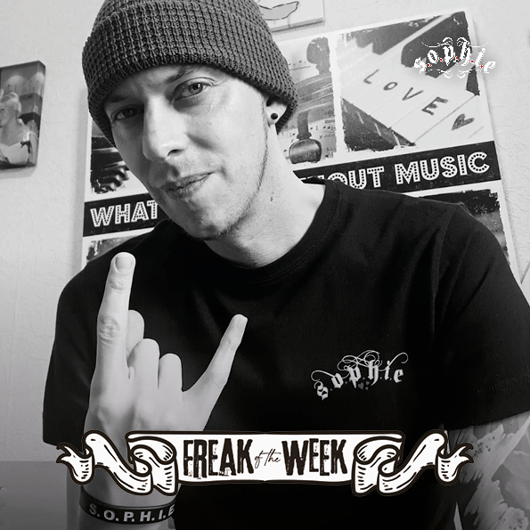This week's Freak of the Week is, Adam! 🖤 Thanks for sending in the photo, rocking not just a Sophie tee, but a wristband too. Keep 'em coming! 🙋🏻‍♀️🖤 #wearesophie