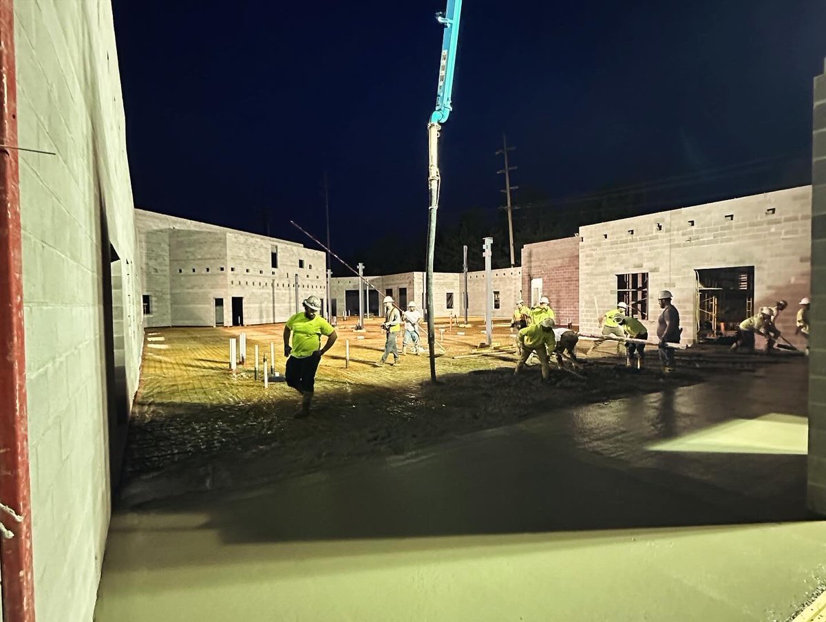CWXcontracting's tweet photo. Early morning start for some of our concrete place finish team pouring a new fire station building. #concrete #commercialconstruction #commercialconcrete https://t.co/GT8JRTNUMl