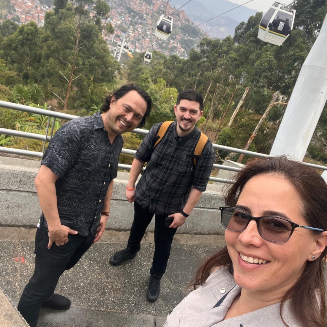 As part of IAAPA América Latina y Caribe, Gabriel, Marlene and Mel have been to Comuna 13/San Javier, one of the 16 communes of the city of Medellín, Colombia!