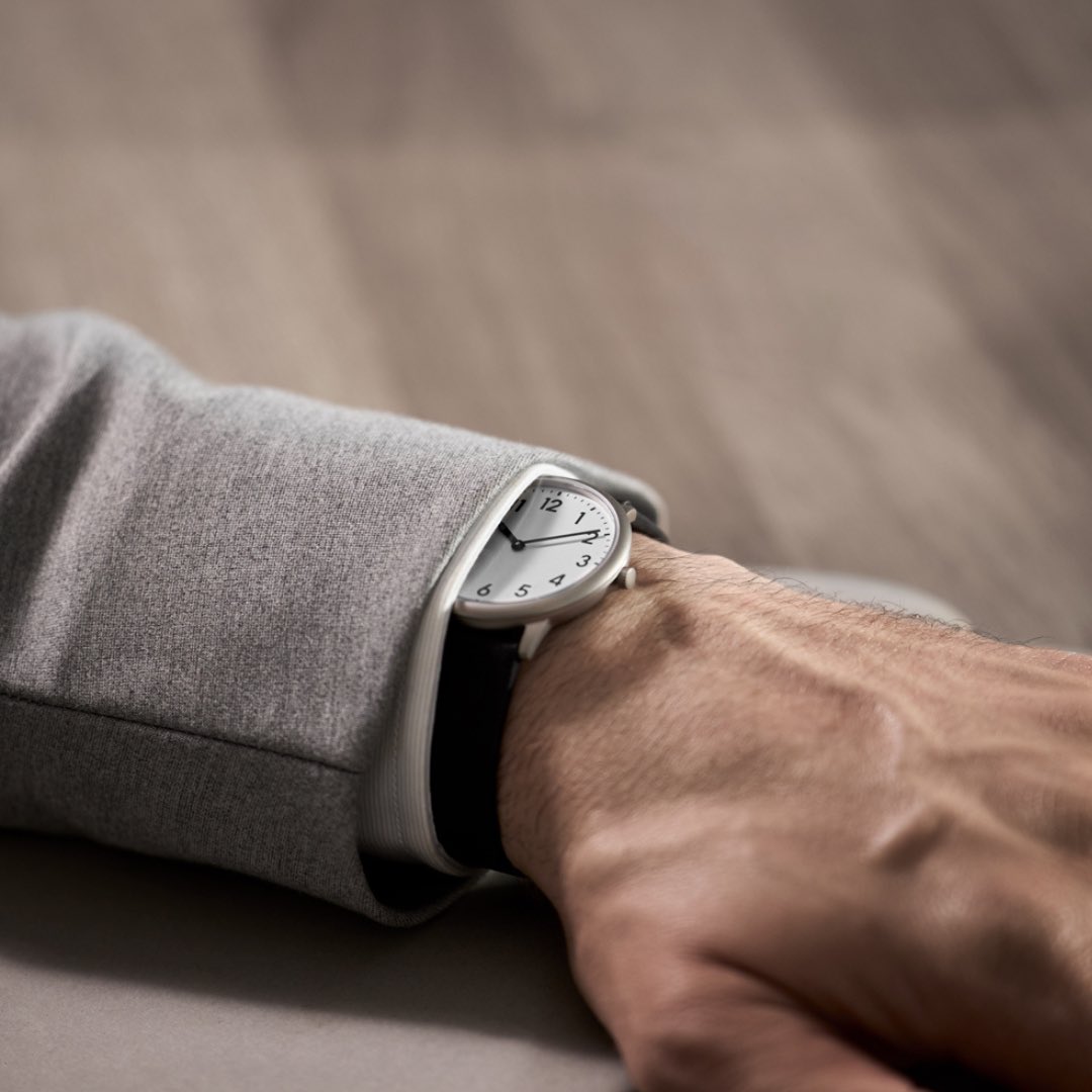 wearemudita's tweet photo. Picture this: a sleek, sophisticated timepiece that effortlessly glides under your sleeve, boasting a mere 7.85mm thickness. It's not just a watch, it's a statement of refined style and minimalist charm. 

Sign up for the waiting list here https://t.co/pi5jICFLzI 

#muditaelement https://t.co/nH5fQQEkne