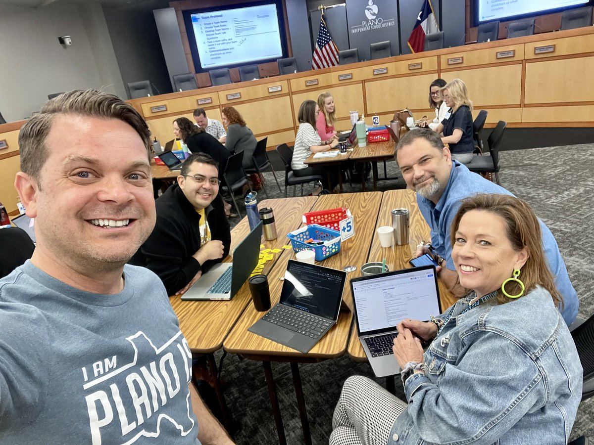 Michael Lindsey tweet media