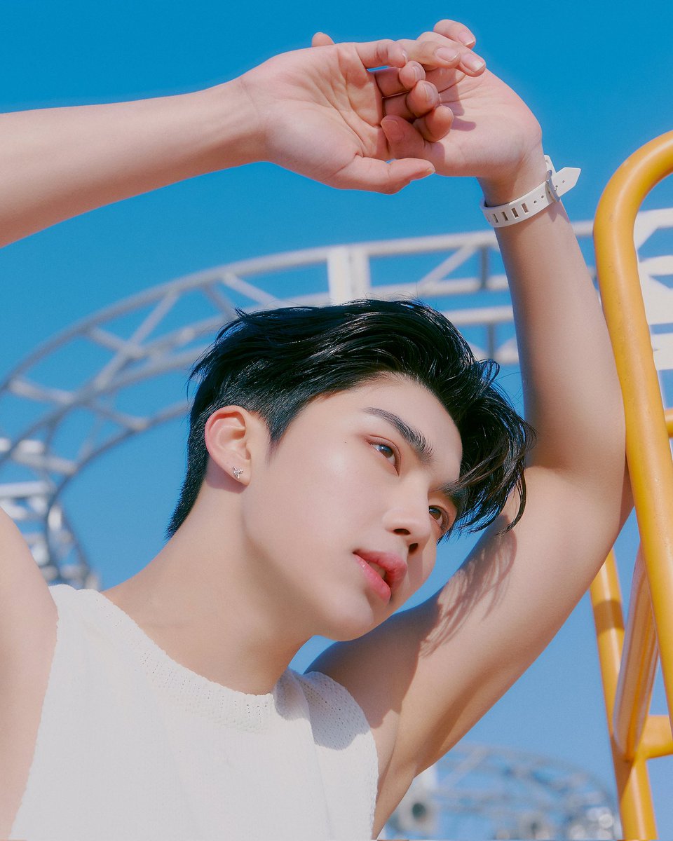 𝐆𝐮𝐧𝐰𝐨𝐨𝐤 tweet media