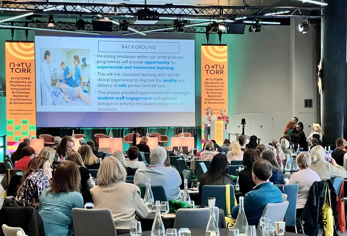 Two amazing presentations from <a href="/DkIT_ie/">DkIT</a> students representing their <a href="/ntutorr/">N-TUTORR</a> fellowship projects on simulations, and academic integrity. True partnership in action. Well done to the staff partners too, and leads <a href="/EverittReynolds/">Ann Everitt Reynolds</a> &amp; Joe Treacy.
#NTUTORRShowcase