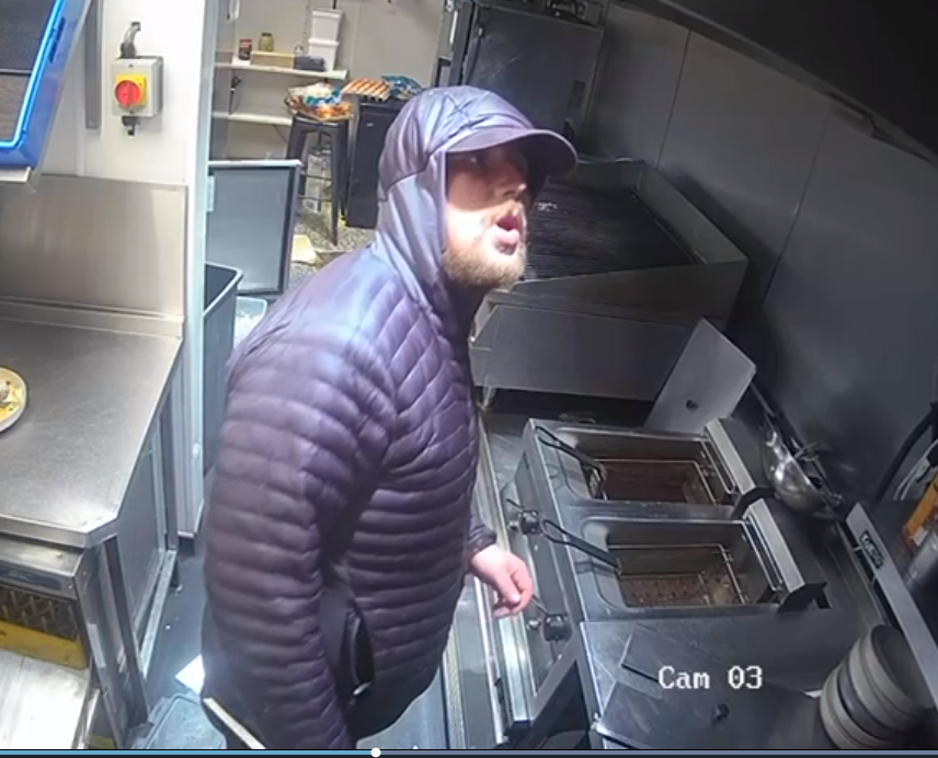 Officers in Sheffield have released CCTV images of a man they would like to speak to in connection with a burglary. 📅 24 February 2024 ⏰ Early hours 📍 Saw Grinders Union, Penistone Road Can you help? ➡️ orlo.uk/LHfr5