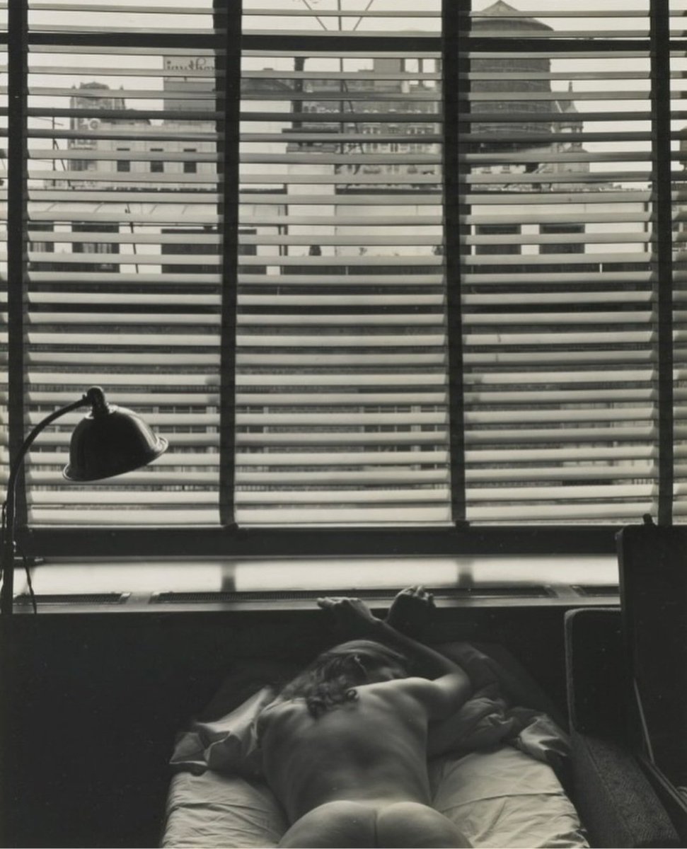 .

.

Edward Weston
New York, interior,1941

.

.