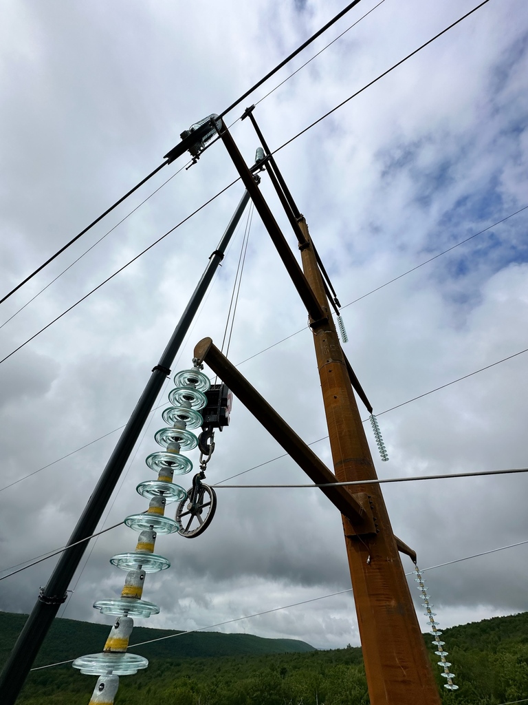 TallmanEquip's tweet photo. This week our #FeaturedPhoto was submitted by Corey Andrews
🔗 Submit your own photos here 👉 https://t.co/6bqbb3rOvh
#tallmanequipment #lineman #linemen #linejunk #lineworkdaily #linelifedaily #journeymanlineman https://t.co/6oQSVhDENz