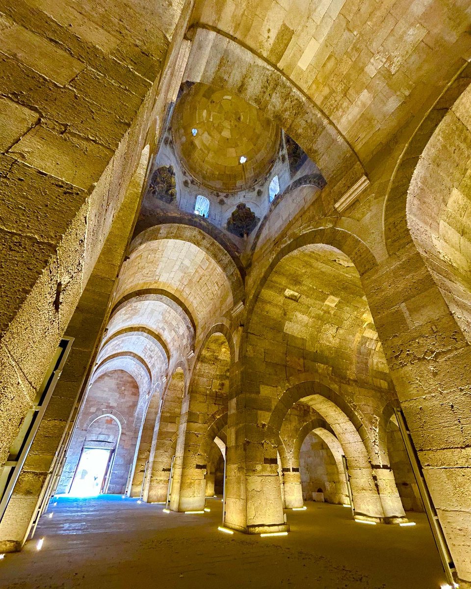 #TurizminAnahtarıRehberdir ve rehbersiz tur da koca bir milli güvenlik sorunudur! <a href="/RTErdogan/">Recep Tayyip Erdoğan</a> <a href="/HuseyinYayman/">Hüseyin Yayman🇹🇷</a> <a href="/MehmetNuriErsoy/">Mehmet Nuri Ersoy</a> <a href="/AliYerlikaya/">Ali Yerlikaya</a> <a href="/ikalin1/">İbrahim Kalın</a> <a href="/MhpTbmmGrubu/">MHP TBMM Grubu #MHP</a> <a href="/Akparti/">AK Parti</a> <a href="/dbdevletbahceli/">Devlet Bahçeli</a> Yüzbinlerin ekmeğiyle oynamayın Allah’tan korkuyorsanız.