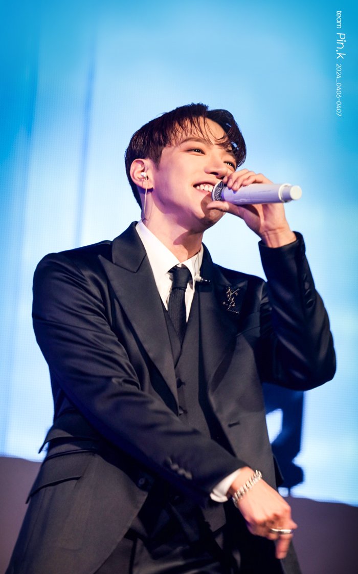 JUN_K_TEAMPINK's tweet photo. 2024 COMMAND C + YOU CONCERT
#준케이 #JUN_K #김민준 #ジュンケイ #commandcyou https://t.co/btdDx67kSm