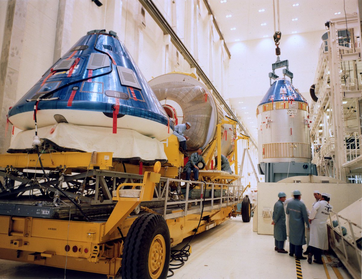 #Apollo11 Command/Service Module (CSM-107) shown being readied for moving to  the Vehicle Assembly Building for mating to Saturn V (SA-506).
April 18, 1969
contactlight.de
forallmankind.de