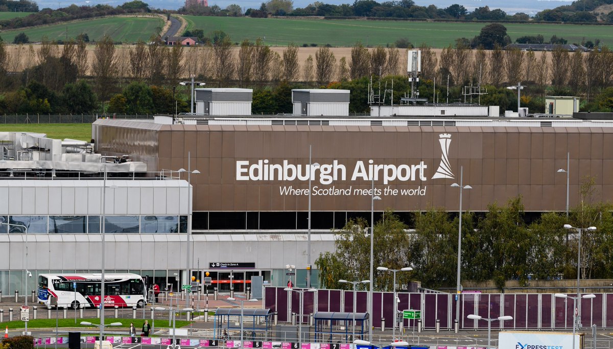 Edinburgh Airport sale: Majority stake sold to French-based VINCI Airports in £1.27bn deal & other news in today’s Aviation Express. Read more 👉shorturl.at/fAMX9