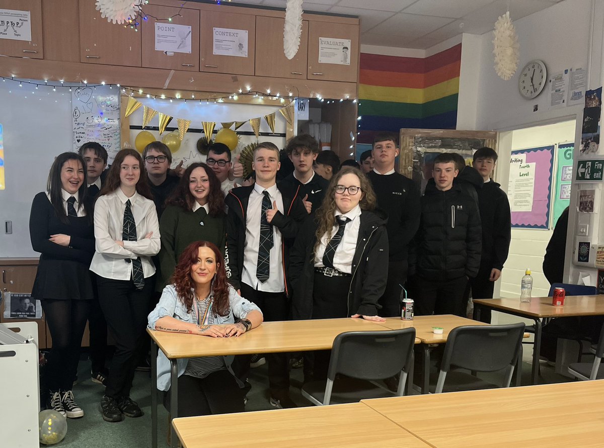 MrsHamStew's tweet photo. Another year, another pizza party. All the best S4 in your exams. You’ve been a great class and I especially loved how enthusiastic you all were about Carol Ann Duffy! All the best. 💫 https://t.co/tcGwULSl8Q