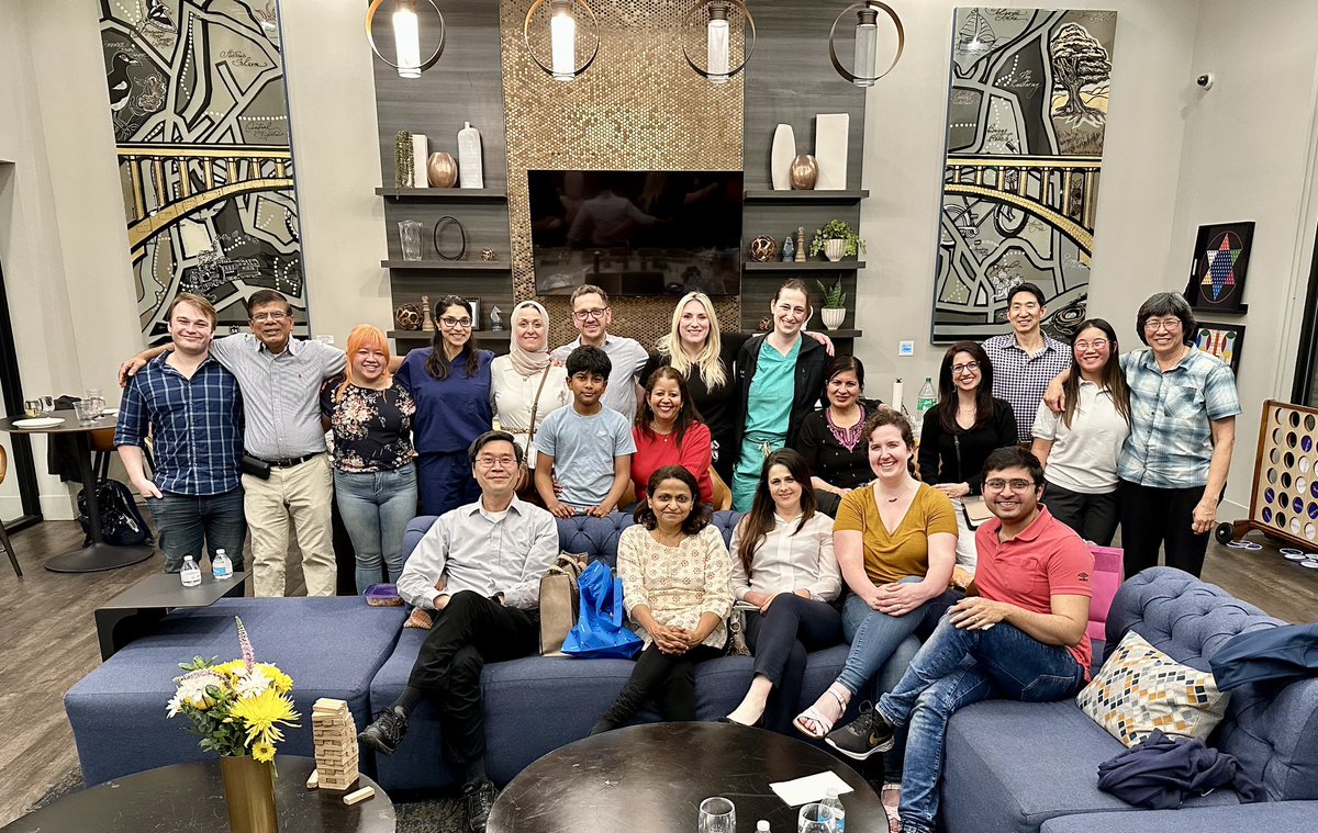 Enjoyed a delightful gathering hosted by one of our 1st-year #Nephrology Fellows (Dr. Ray)! From delicious meals to great conversations, it's clear our Nephrology Division is more than a work team—it's Family. Honored to be part of this incredible group! #Fellowship #NephTwitter