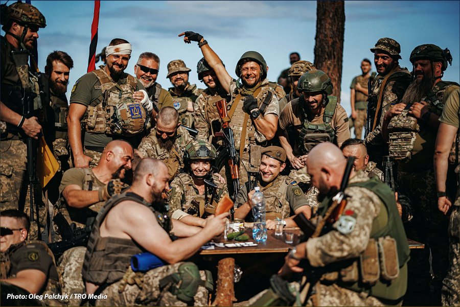 DefenceU's tweet photo. Together, we will overcome the russian evil.

📷: TDF Media https://t.co/TqBNaaqqDl