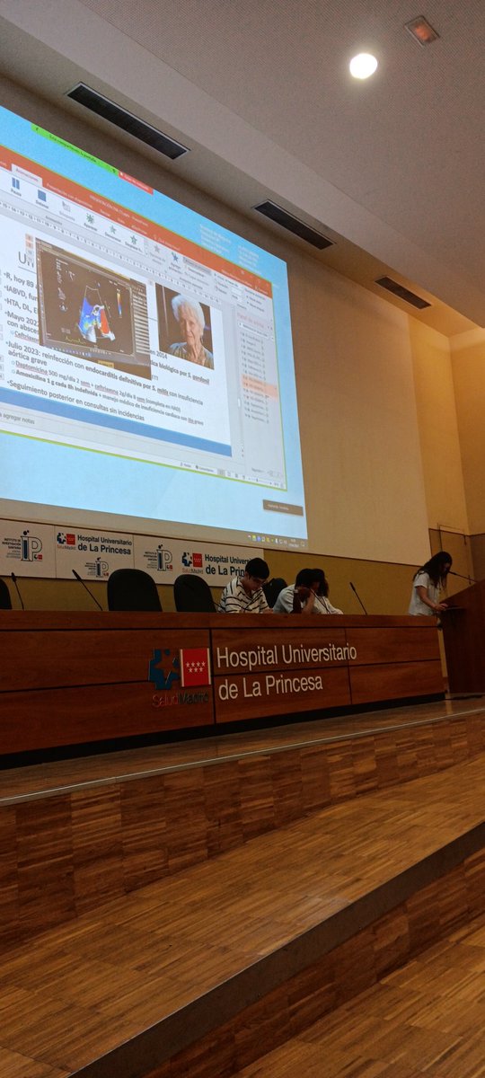 DocMiguelM's tweet photo. Comienzan las II Jornadas de Actualización en Medicina Interna! Tratamiento oral en la Endocarditis Infecciosa. https://t.co/ZPOgY1RKif