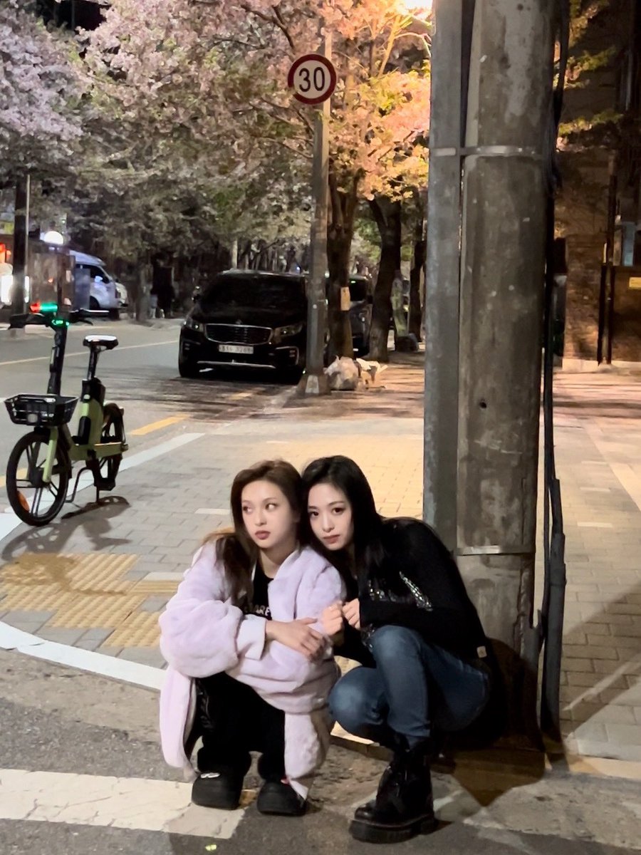 AHYEON WEVERSE UPDATE