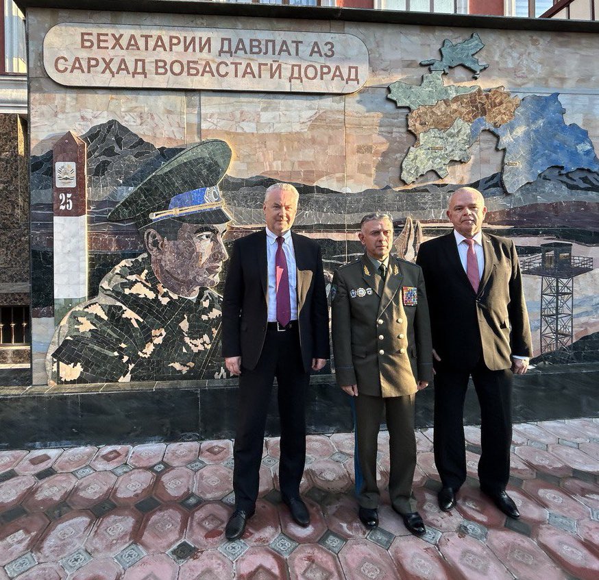 🇷🇺🇹🇯 15-16 апреля российская делегация во главе с Постоянным представителем Российской Федерации при #ОБСЕ А.К.Лукашевичем посетила Республику #Таджикистан в рамках визита в Центральную Азию для анализа работы полевых присутствий ОБСЕ в регионе. 🤝 Состоялся обстоятельный обмен…