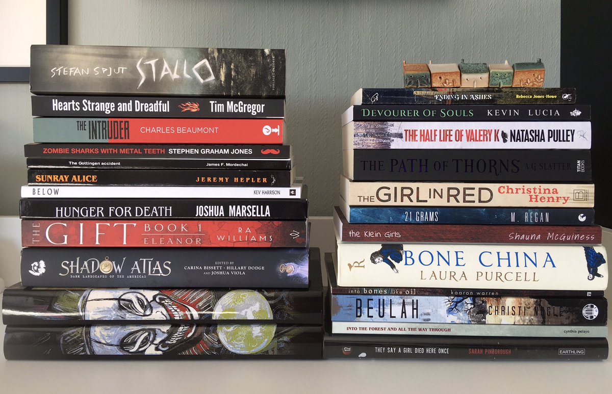 I have 3 left from the OG ‘pile of 24 books for me to read in 2024’, so I went and picked 24 more (and I’m ridiculously excited about them). Which ones have you read, or do you see anything you’ve been thinking you’d like to read? 📚