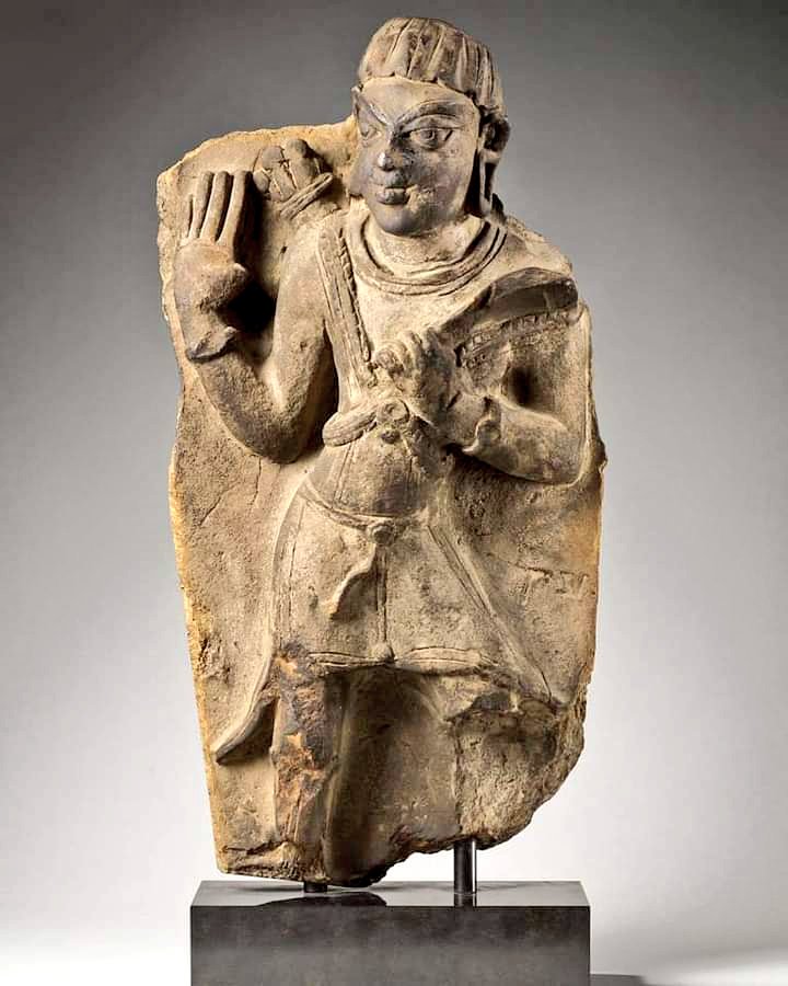 The Earliest Sculpture of Rama. A RARE Terracotta Sculpture of #SriRama, 5th c. CE, Haryana. Currently at the @LACMA. He is identified as Sri Rama from Brahmi inscription, Gupta era.