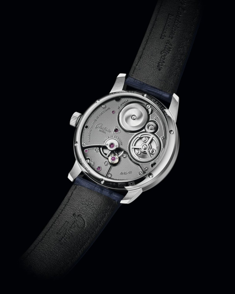 The limited edition Glashütte Original Senator Chronometer Tourbillon

Click here to check out this timepiece: exquisitetimepieces.com/glashutte-orig…