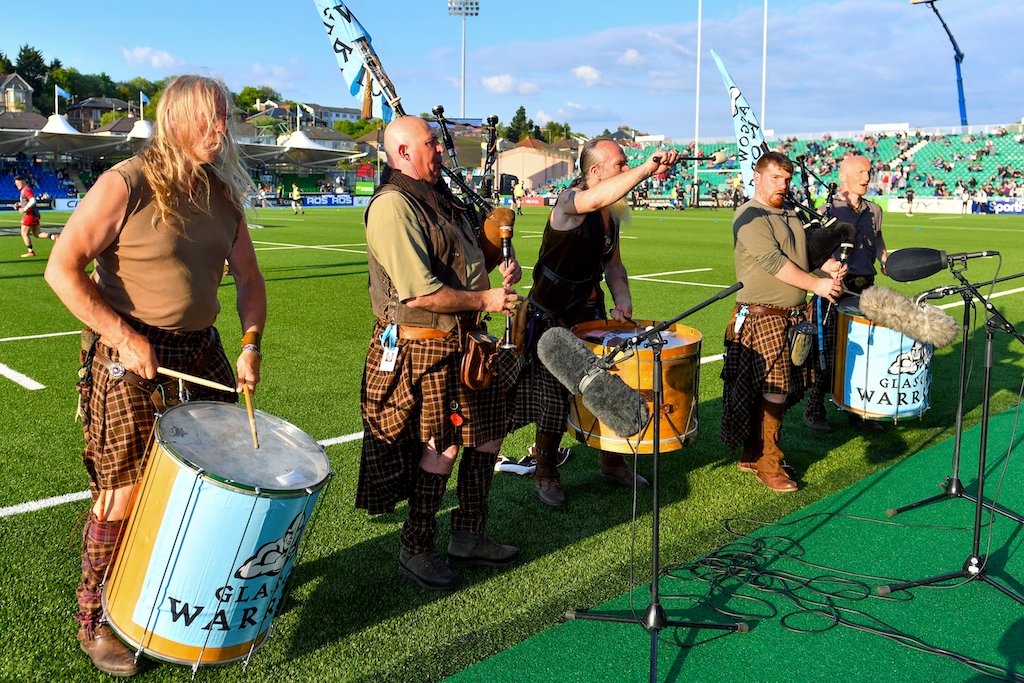 Bringing the noise 🥁 Make sure to be in your seats sharp on Friday night, as Clanadonia get us hyped for #PlasterItPurple by performing pre-match! Secure your tickets now and don’t miss out! bit.ly/3IPCe5w