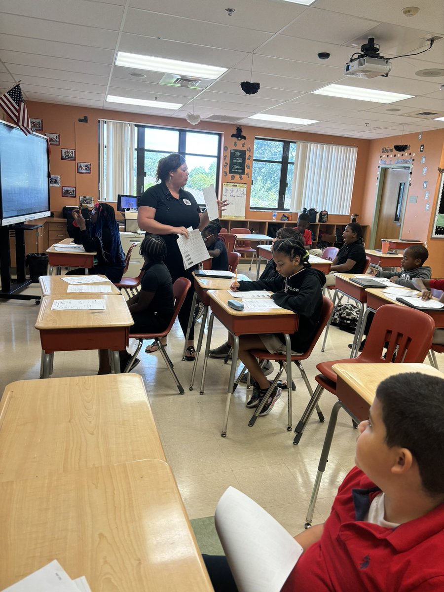 SeminoleTrails's tweet photo. When we say “All Hands on Deck” we mean it!! Shout out to our SSCCs @Miss_Redlich @TaMiyahLowe and Reading Coach @Kathy_Winne for delivering direct instruction to our Panthers @SeminoleTrails We “B”elieve our Future is “B”right! @STEPrincipalJJ @STES_Bush #TheFinalCountdown https://t.co/Tub7yfJDuk