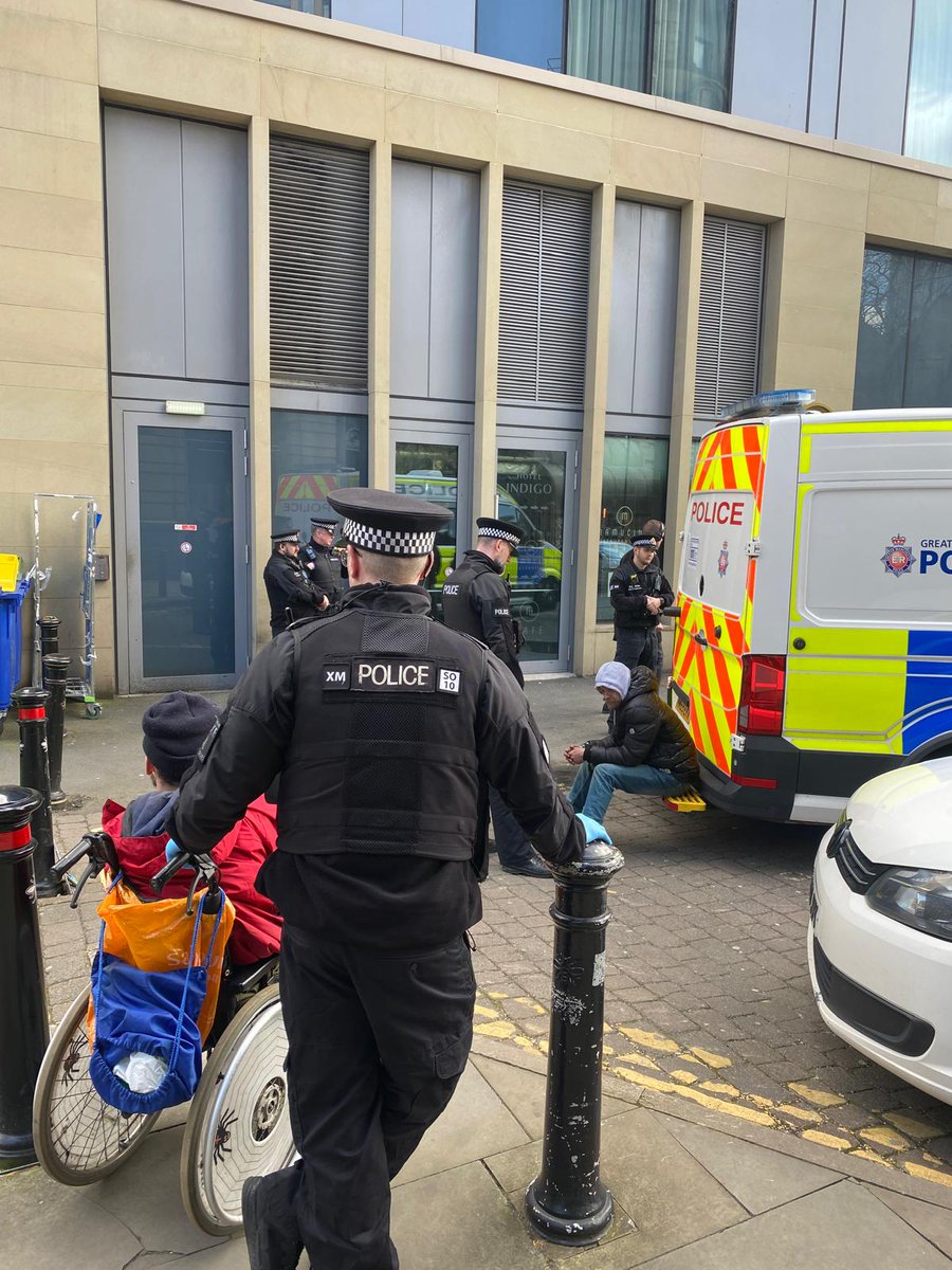 #GMPTransportUnit have been at Victoria Metrolink this afternoon in partnership with #GMTravelSafe targeting criminality on the network. During the Operation 1690 passengers were engaged with. Officers arrested 5 persons for a variety of criminal offences.