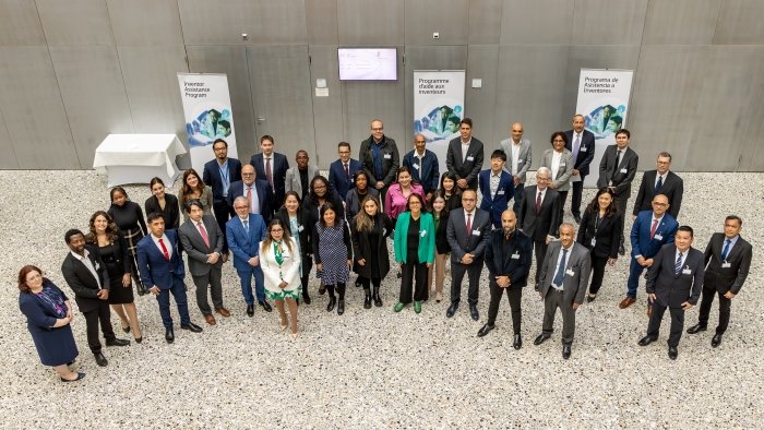 El Indecopi participa en cumbre internacional para promover el patentamiento entre inventores de escasos recursos y microempresas. Más detalles en la nota ➡️ tinyurl.com/yyjxksdc