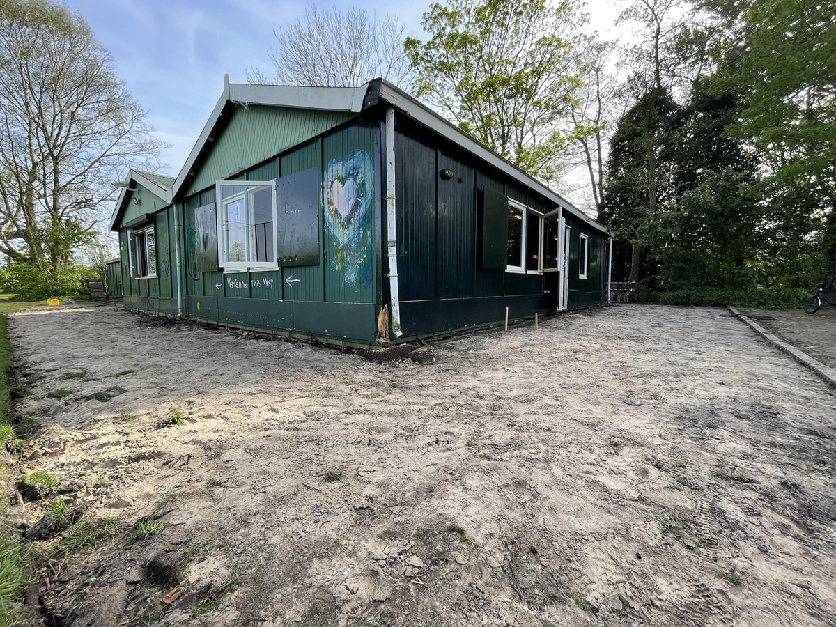 shawanos's tweet photo. (oud) Shawano's! Laatste keer kijken in jouw oude clubhuis? Zaterdag 20 april van 15:00 tot 16:00 uur ben je welkom! Maandag 22 april start de sloop... #nieuwclubhuis #scouting #oegstgeest https://t.co/XeIwY5Tdil
