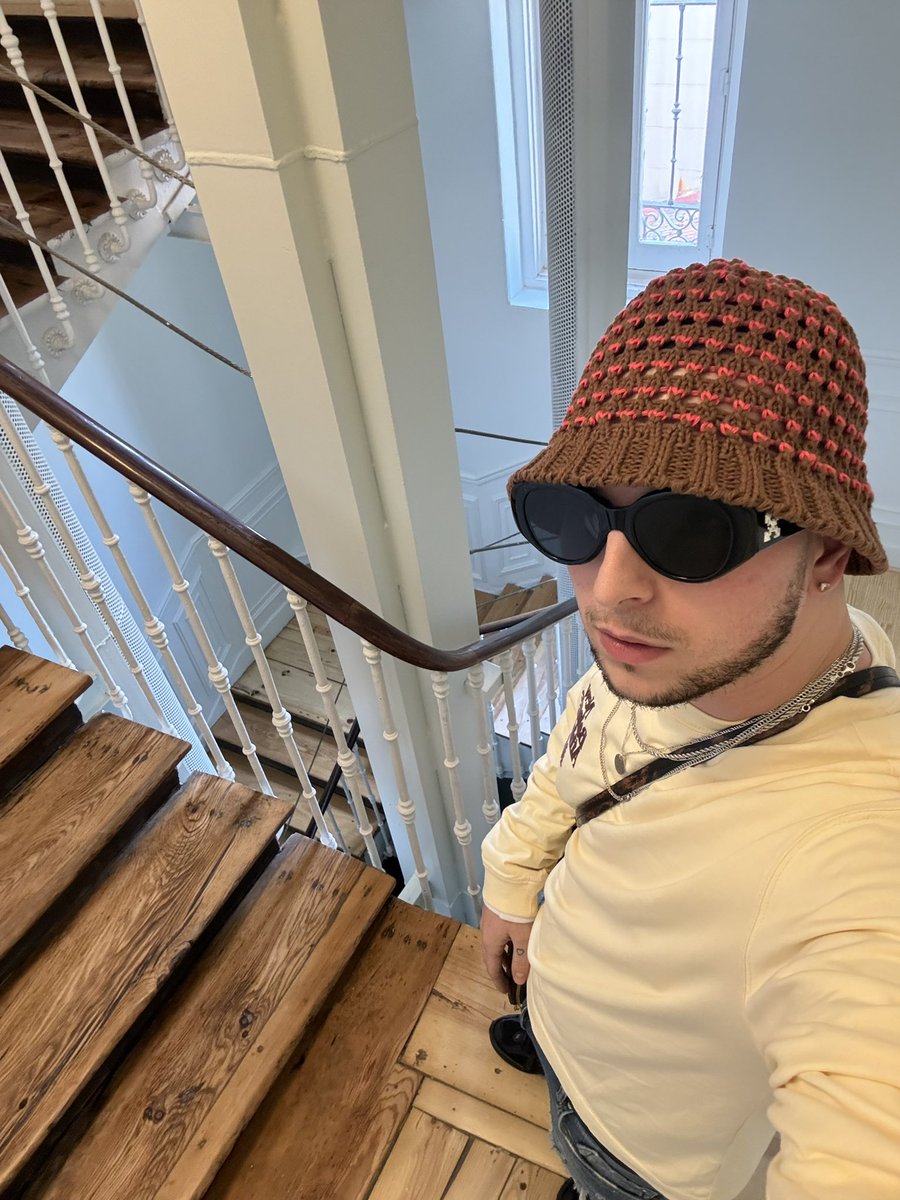 irrzz_'s tweet photo. 👜🧶💫 https://t.co/OhGThJwtCg