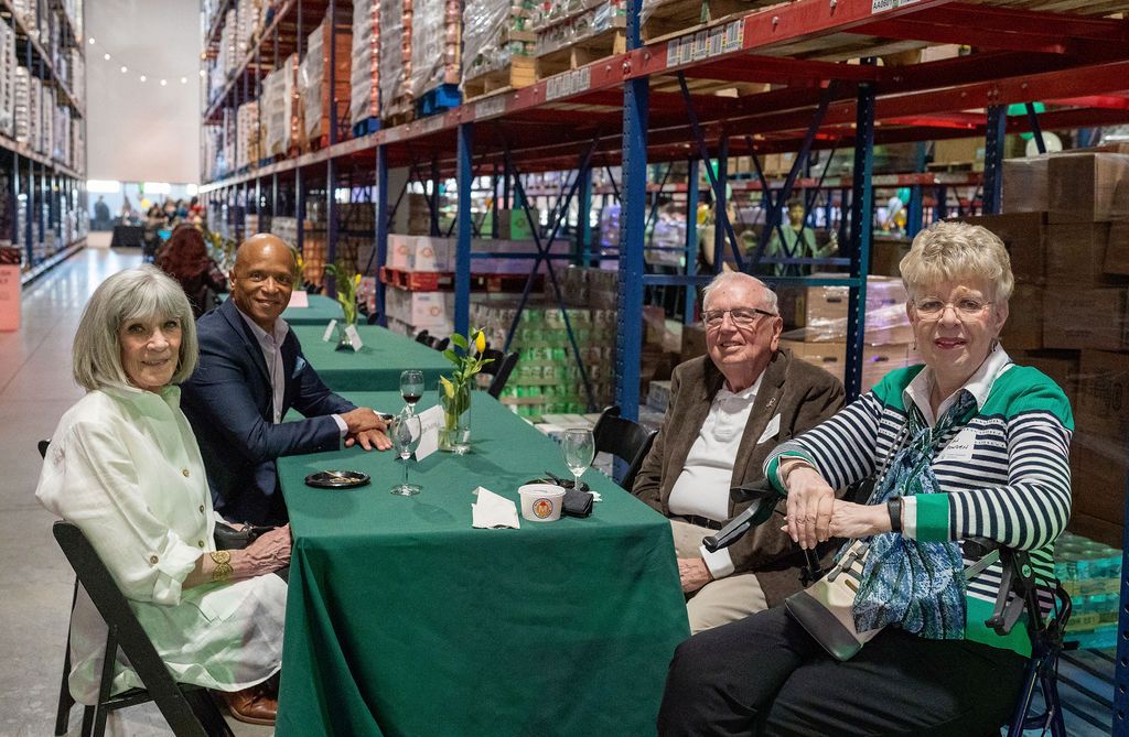 It takes a village to create Market at the Food Bank, presented by @ClevelandClinic and @PNCBank. Thank you to @EMSCorporate @MedMutual @NRPGroup, Rockport Ready Mix, @GlobeLife Family Heritage, and Sanson Produce! Learn more: buff.ly/3LFeILd