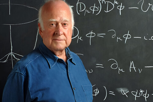 🟠Conocemos en detalle el trabajo de Peter Higgs, ganador del Premio Nobel de Física y descubridor de “la partícula de Dios”. Lo hacemos con Jorge Martín, investigador del @IAC_Astrofisica. 📻@TardeTempranoCR 📡rtvc.es/en-directo/