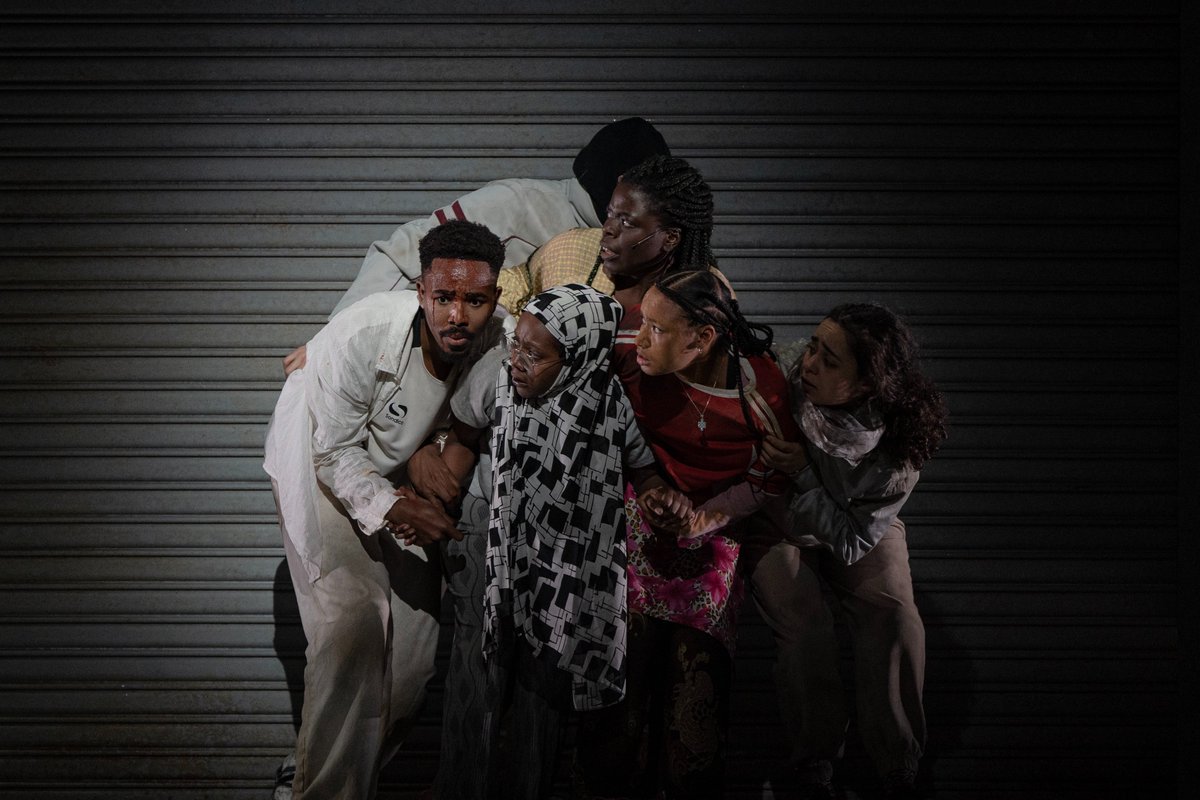 LaMonnaieDeMunt's tweet photo. ✨  ‘Ali’ premieres this weekend! Discover the touching true story of a young Somali man, forced to leave his homeland at the age of 12. From the 21st until the 27th at @KVSbrussels ! → https://t.co/pbF2sX0i5e

📷 S. Van Rompay
@enoacommunity https://t.co/v2B7APqRJj