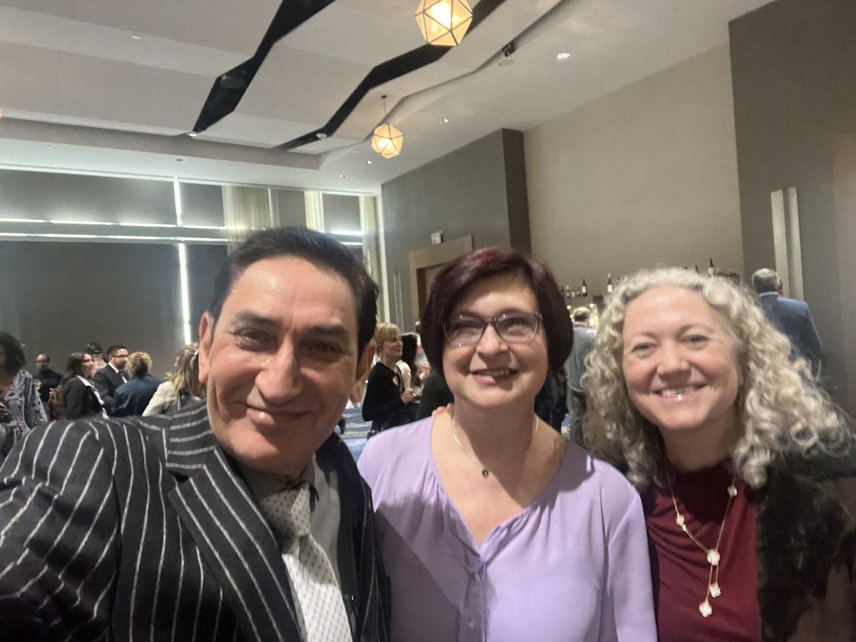 prof_skhanna's tweet photo. #SAGES2024
Meeting Aurora and Shally at Cleveland after a long time .
Here to invite all friends to WCES 2024 ,India . https://t.co/B1MqIiWYSd