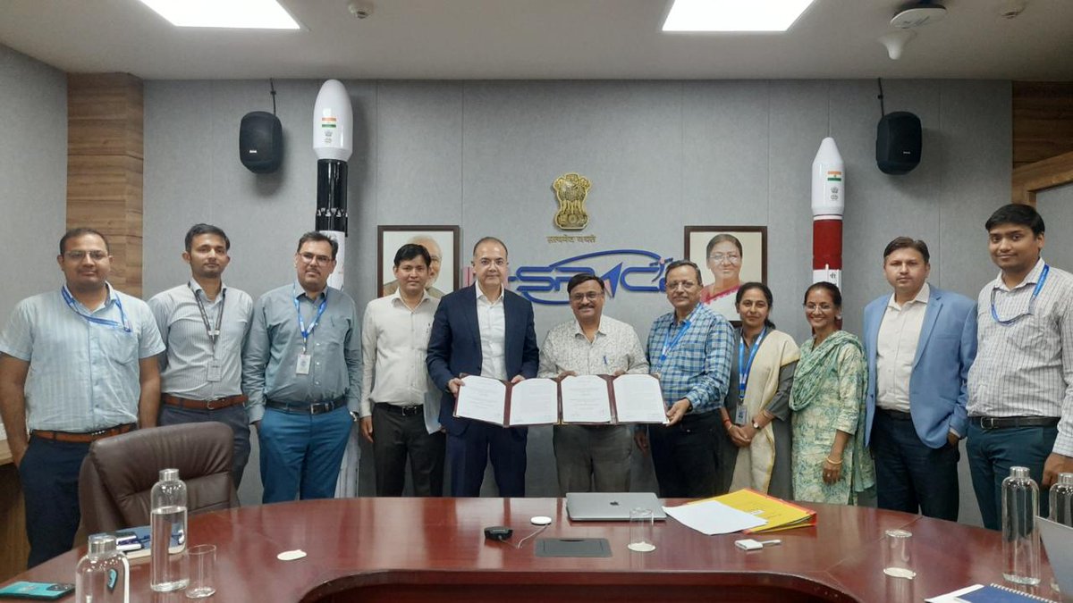We've achieved a key milestone in the growth of our connectivity service capabilities in #India with authorization from @INSPACeIND for our #I6F1 🛰️ to provide C- & L-band capacity. It's the 1st time a GSO satellite has been approved by IN-SPACe under the new Indian Space Policy.