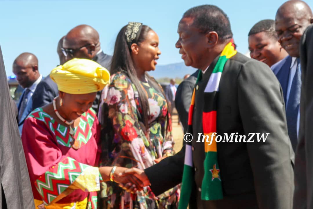 President @edmnangagwa and First Lady Auxillia Mnangangwa have arrived at Murambinda A Primary School, in Manicaland province for the National Independence Children’s Party, where he was welcomed by Vice President Dr Constantino Chiwenga and other senior government officials.