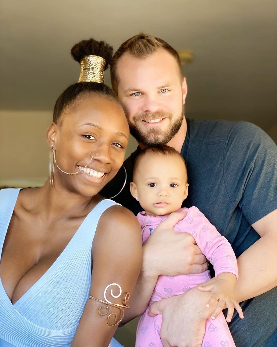 yabaleftonline's tweet photo. Korra, my ex-wife, went to Nigeria for her friend's wedding and slept with this woman's fiance while she was 5 months pregnant with our daughter. - Korra Obidi’s ex-husband, Justin, makes strong allegations against her. https://t.co/ihVCZTVXKZ