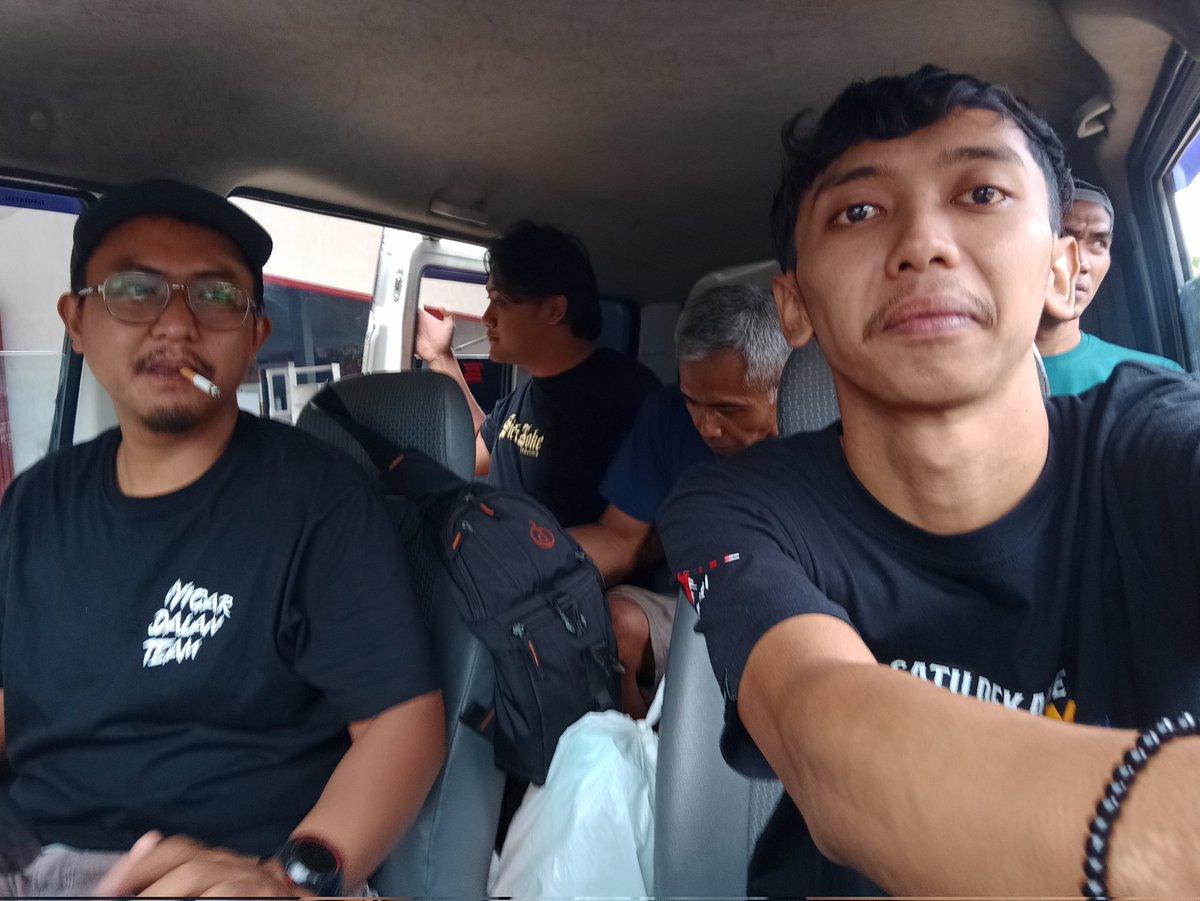 makelar21's tweet photo. ng nggalek tp ndak touring 🤭 https://t.co/HYO8L5wrtv